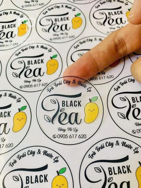 In tem tròn sản phẩm trà chanh và nước ép 